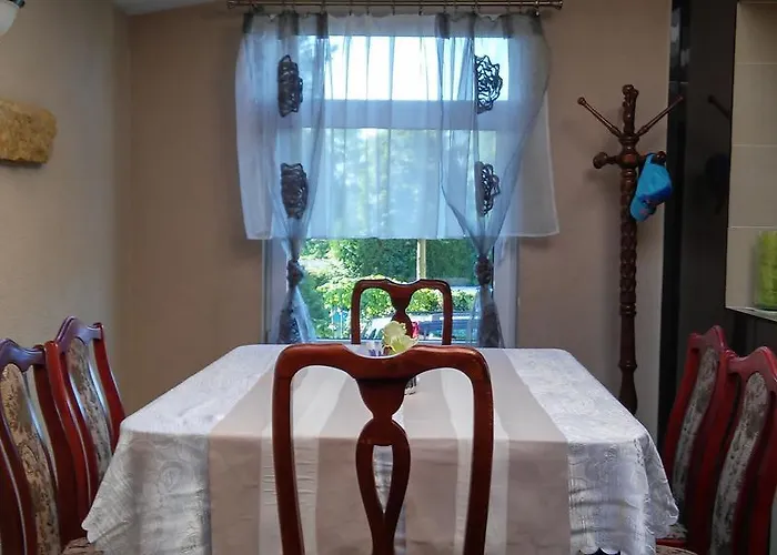 Gersona Bed & Breakfast 3*